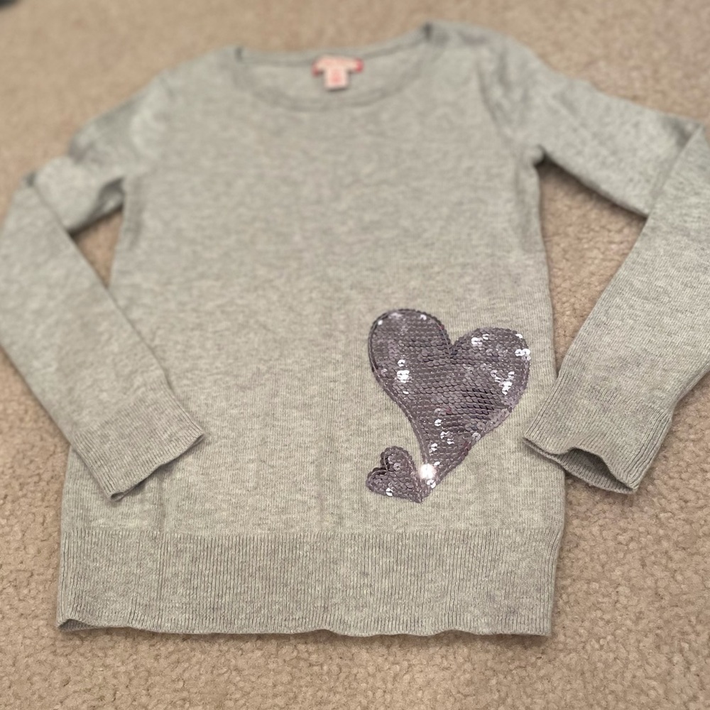 Nordstrom’s Ruby & Bloom heart sequin sweater 5/6T